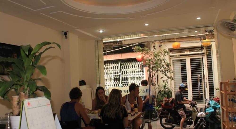 Ailen Hotel Ho Chi Minh City Exterior photo